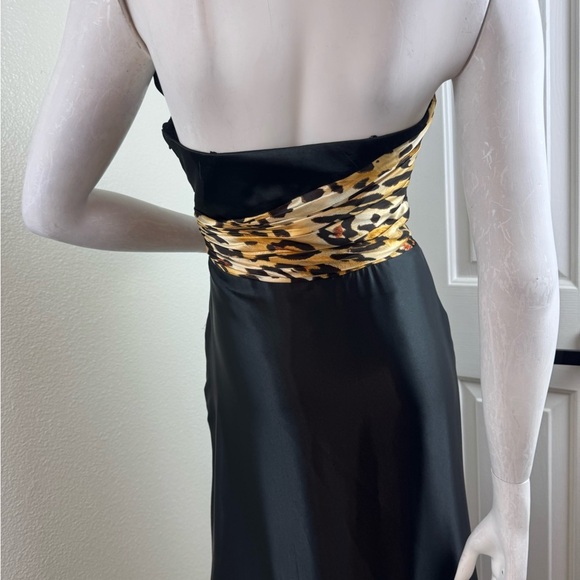 Cinderella Elegant Black and Leopard Print Gown SIZE - Picture 11 of 14